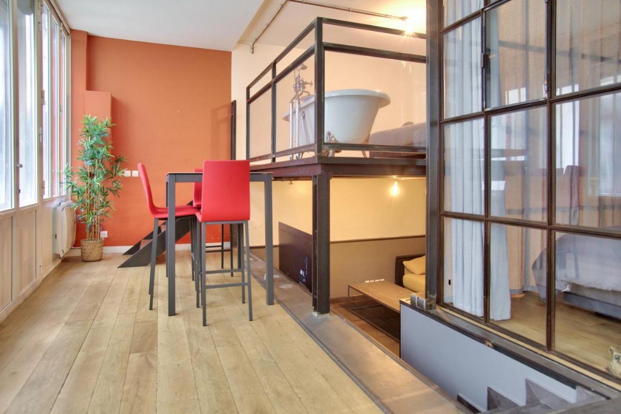 2 Bedrooms Le Marais Nazareth パリ エクステリア 写真