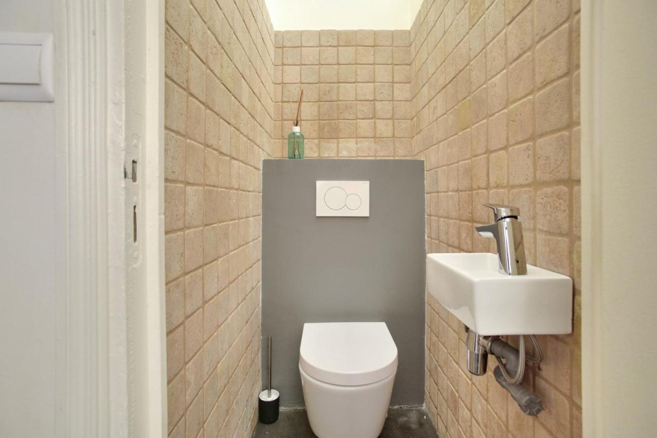 2 Bedrooms Le Marais Nazareth パリ エクステリア 写真
